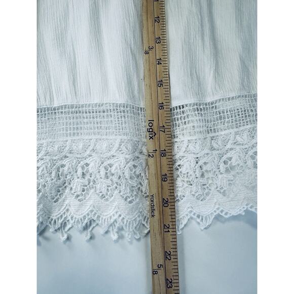 American Eagle Outfitters® White 3/4 Sleeve Blouse w/Embroidered Lace S/P India - Picture 15 of 15